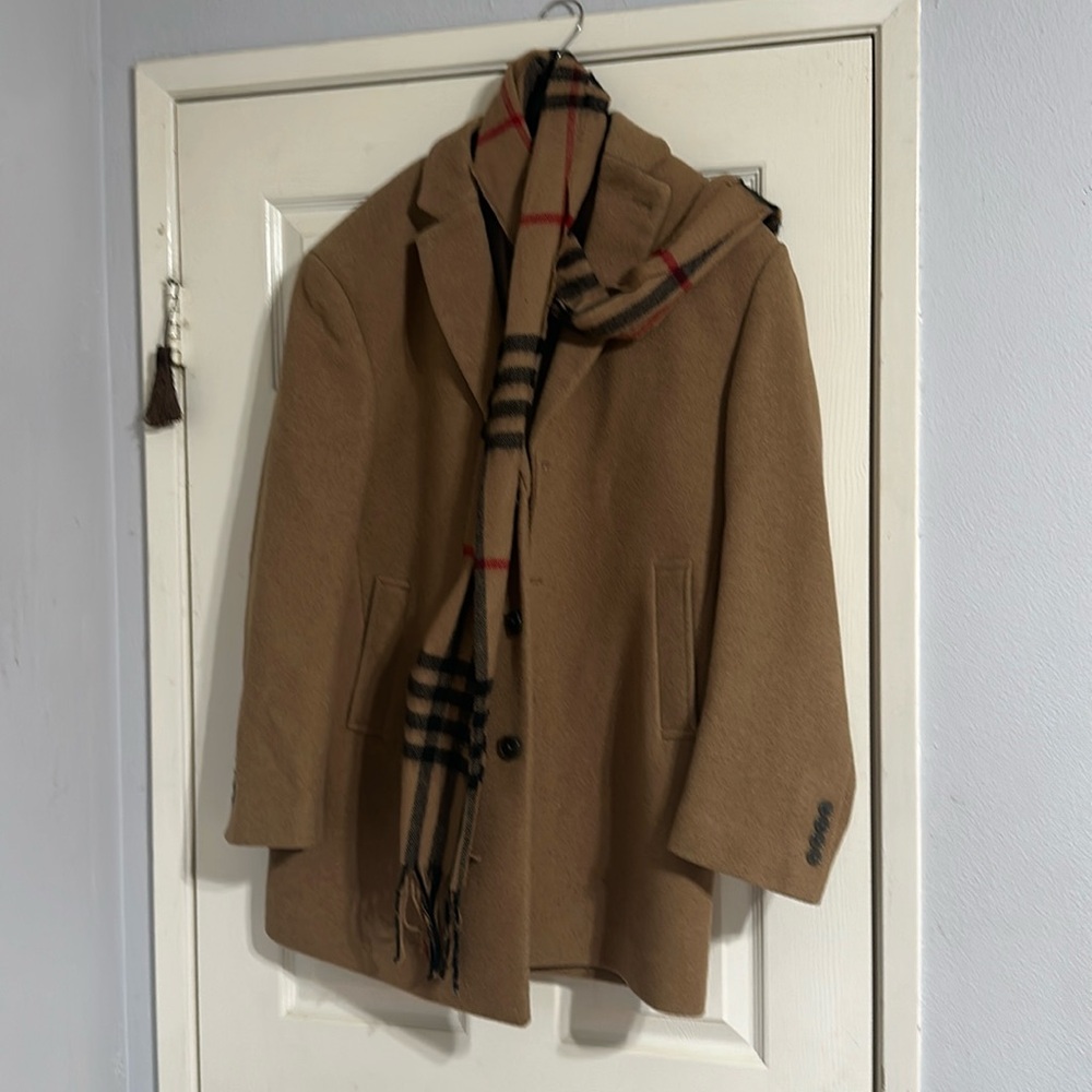 Calvin Klein men’s wall camel colored jacket fully lined